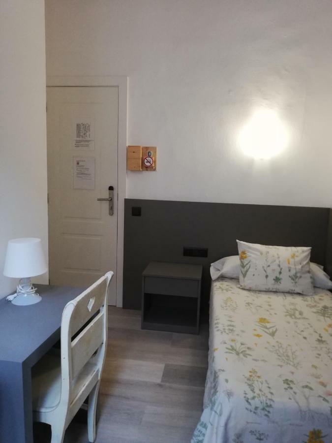 Hostal Parellades Σίτζες Εξωτερικό φωτογραφία
